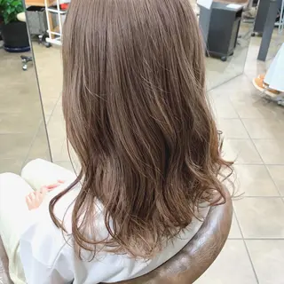 セミロング カラー 明石遼/ベージュ / ピンクのヘアスタイル