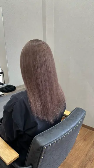 ロング カラー 鵜飼 真伍のヘアスタイル