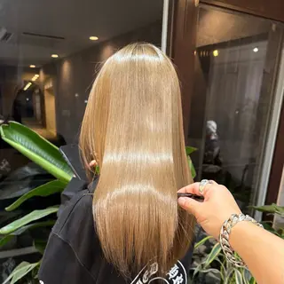 セミロング カラー Marin 髪質改善／カラーのヘアスタイル