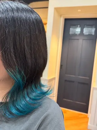 ミディアム ⭐️ハイトーン/ 骨格カット🍏ころあのヘアスタイル