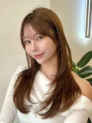 カラー MHOOD Sachika⭐️のヘアスタイル