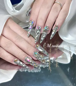 ネイル M🌷nail 長さだし専門店のネイルデザイン