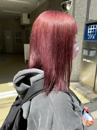 ミディアム 美髪矯正・レイヤー 倉友哉のヘアスタイル