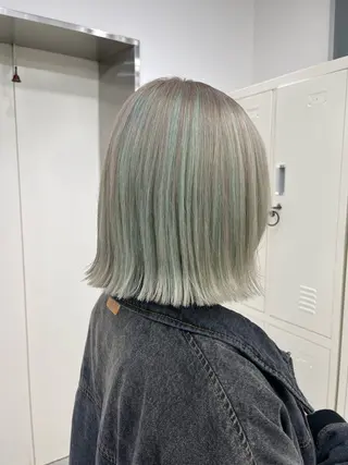 カラー 中村 彩夏のヘアスタイル