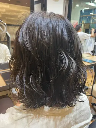 ミディアム mina .のヘアスタイル