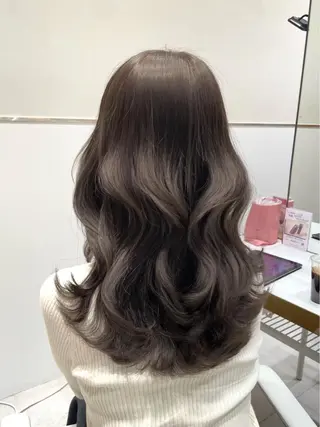 ロング カラー ヘアアレンジ 🤎小顔レイヤー /ベージュ🤎友香のヘアスタイル