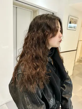 ロング パーマ デジタルパーマ 🌀ボブ　萩原　龍のヘアスタイル