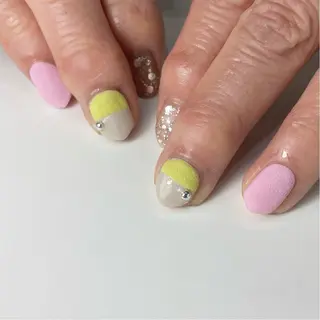 ネイル Legit nail salonのネイルデザイン