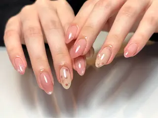 ミディアム Nailsalon Puttiのネイルデザイン