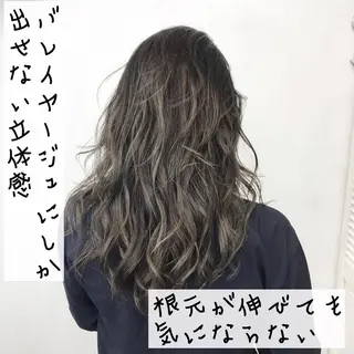 ロング カラー LUSTRE クロサワのヘアスタイル