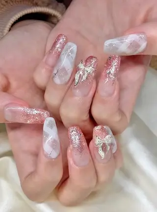 ネイル マツエク・マツパ アイブロウ Nail&eye Belire 新宿のネイルデザイン