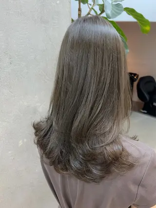 ロング カラー 谷町/Le'a /竹原しおなのヘアスタイル