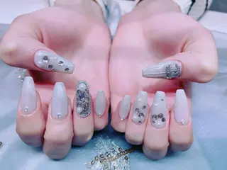 ネイル 美爪パラジェル導入店 Sunnilyのネイルデザイン