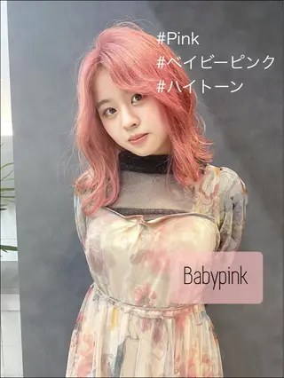 ミディアム カラー パーマ ヘアアレンジ メンズ キッズ ネイル マツエク・マツパ 韓国🇰🇷レイヤー カットオリーブカラーのヘアスタイル