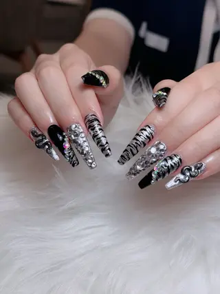 ネイル Lumi Shinokuboのネイルデザイン