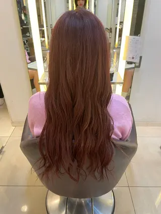 ロング 透明感/ハイトーン ／レッドカラー🍓のヘアスタイル