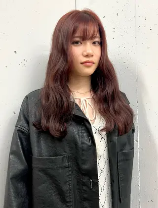 ロング 【Pia】 セナ/ハイトーンのヘアスタイル