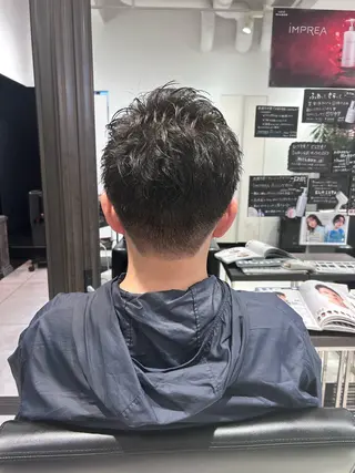 ショート メンズ 透明感カラー 板橋　島村美咲のヘアスタイル