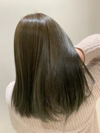 ロング カラー 金澤 夏海のヘアスタイル
