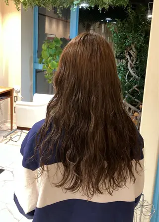 ロング カラー パーマ 久野紗愛 【髪質改善　艶髪】のヘアスタイル