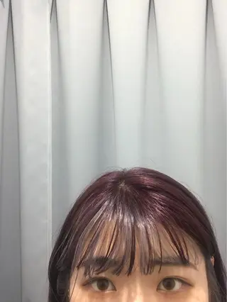 カラー mana 暖色カラーカットのヘアスタイル