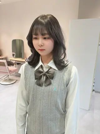 セミロング カラー ✂️似合わせの魔術師 石田一樹✂️のヘアスタイル