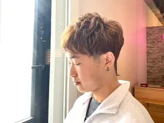 ショート 吉田 聡一のヘアスタイル