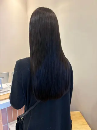 ロング ａｉｋａ🐩 /艶カラー/レイヤーのヘアスタイル