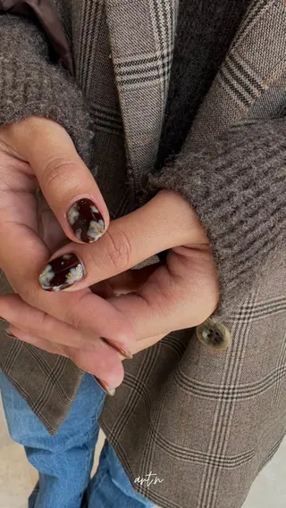 ネイル Alba アルバのネイルデザイン