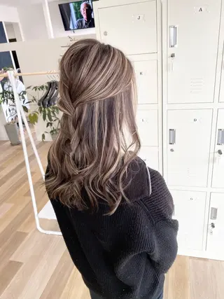 ロング ケアブリーチ 黒瀬有汰のヘアスタイル