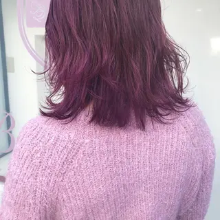 ミディアム カラー 相川 愛実のヘアスタイル