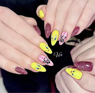 ネイル ✨Nailsalon Vi+✨のネイルデザイン