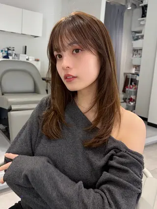 ミディアム レイヤー♡ 石川優奈のヘアスタイル