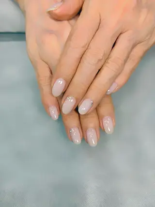 ネイル 田中 莉奈のネイルデザイン