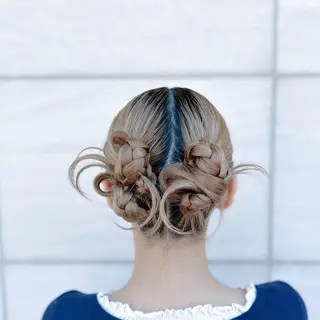 ロング Rinkaアレンジ/ 顔まわり/縮毛矯正のヘアスタイル