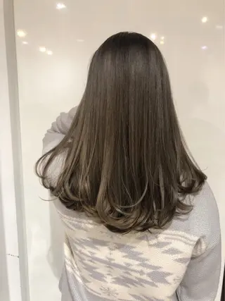 カラー 坂田 洋介のヘアスタイル