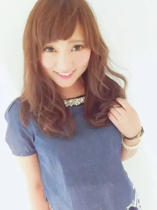 ミディアム HIRO .Nのヘアスタイル