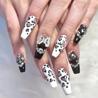 ネイル 🍑長さだし ワンホン💅モモコのネイルデザイン