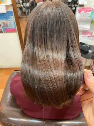 セミロング 吉村幸重🌈髪質改善 /抗がん剤治療カットのヘアスタイル