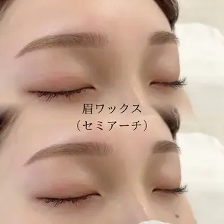 アイブロウ 𝓚𝓪𝓷𝓪 .⋆𝜗𝜚のマツエク・マツパデザイン