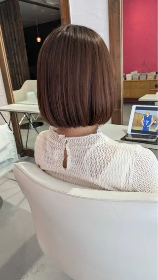 カラー 大崎 彩央のヘアスタイル