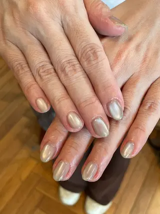 ネイル nagisa ✩︎⡱のネイルデザイン