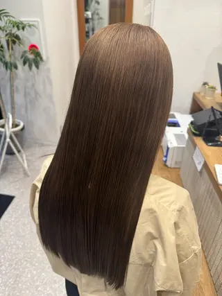 ロング 荒木 理緒のヘアスタイル