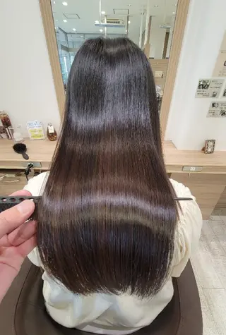 ロング 宮本 秀人のヘアスタイル