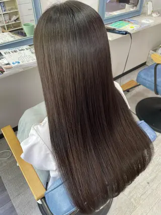 ロング カラー オノ アカネのヘアスタイル