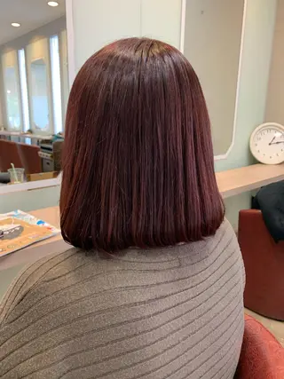 ミディアム おせ ちさとのヘアスタイル