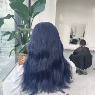 ミディアム カラー パーマ ヘアアレンジ 透明感ブリーチカラー 🌈TOMOHIROのヘアスタイル