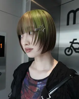 ショート 岩下昂世/ ハイトーン/デザインのヘアスタイル