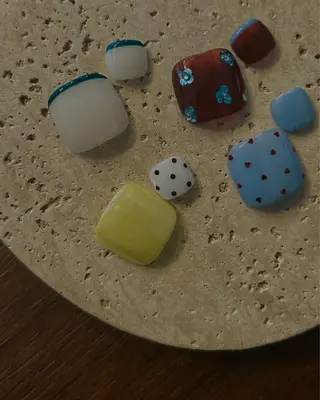 ネイル Luti所属・✳︎new open ケア/パラジェルのネイルデザイン