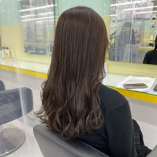 セミロング カラー ヘアアレンジ mai🍑暖色カラー /レイヤー💖のヘアスタイル